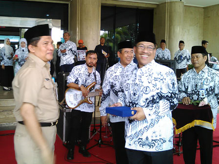 Pencarian PGRI Kototangah - Persatuan Guru Republik Indonesia Cabang Kototangah